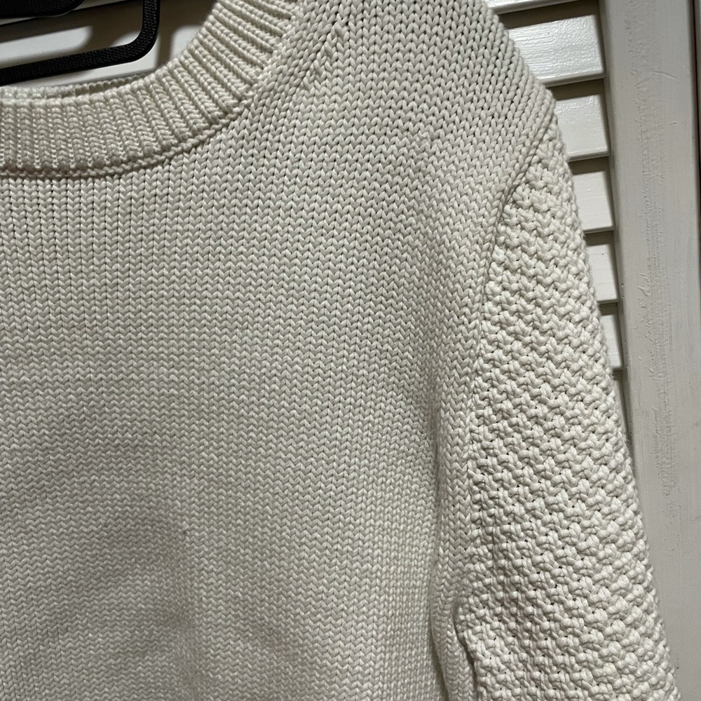 Women white banana republic top